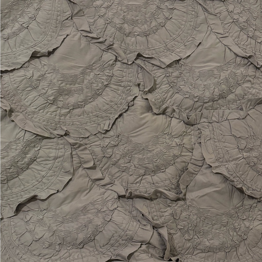 Anthropologie Rivulets Queen Quilt and two shams